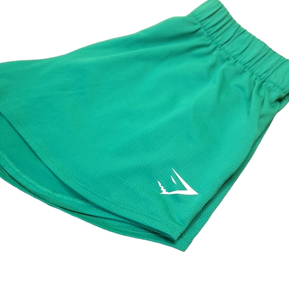 Gymshark Loose Fit Training Shorts Small Green - Picture 2 of 8